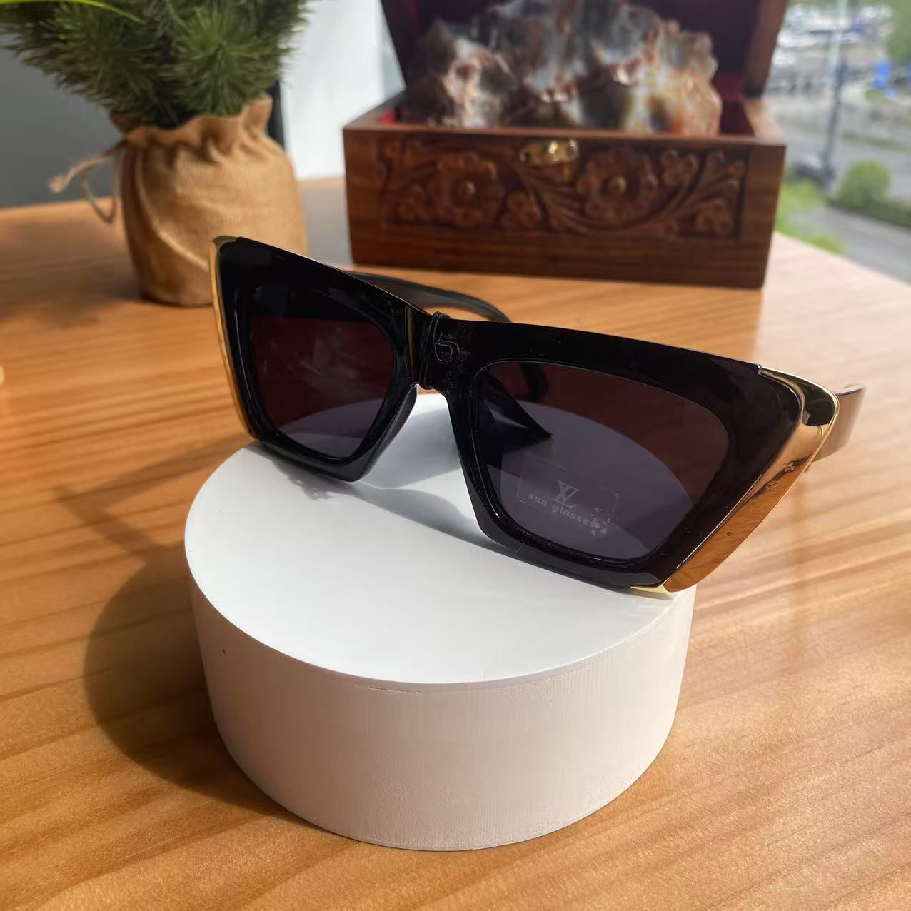 Luxury Designer-Style Sunglasses – LV Inspired