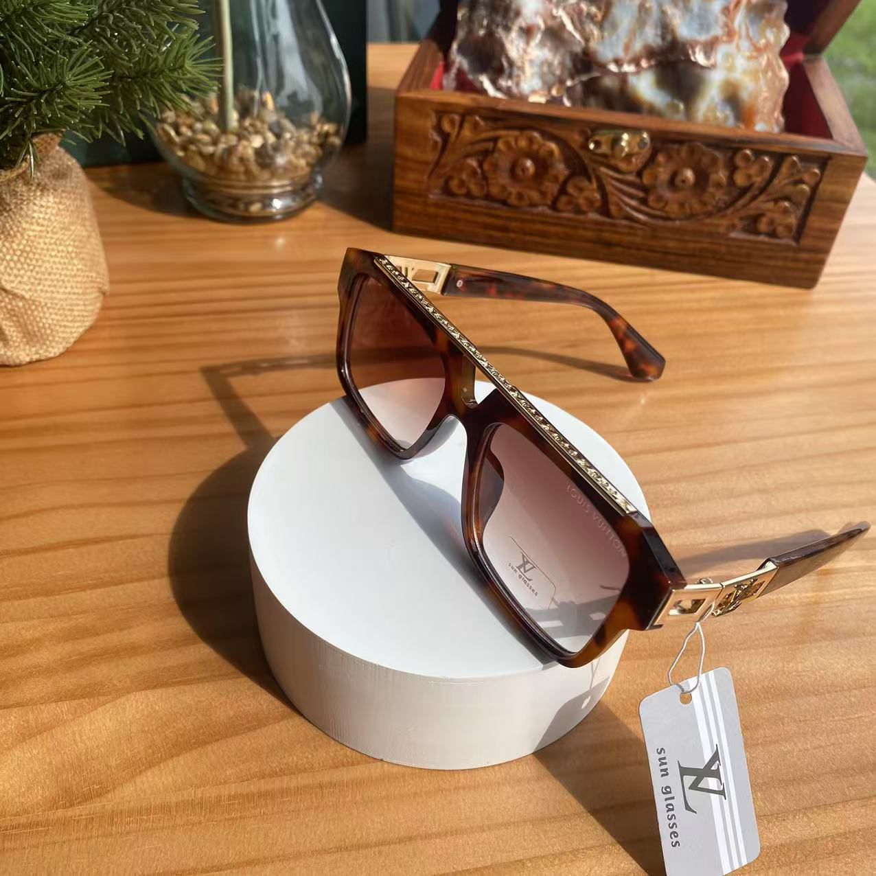 Luxury Designer-Style Sunglasses – LV Inspired